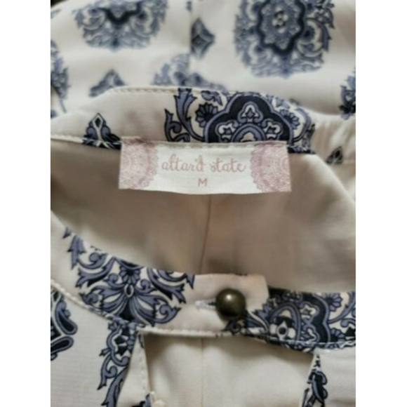 ✨️CL Altar'd State Cream Blue Diamond Print Lace Hem Dress Size M - Picture 9 of 12